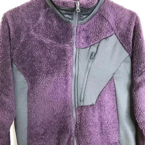 Columbia Purple  Sherpa Style Jacket Size Medium - Picture 2 of 16